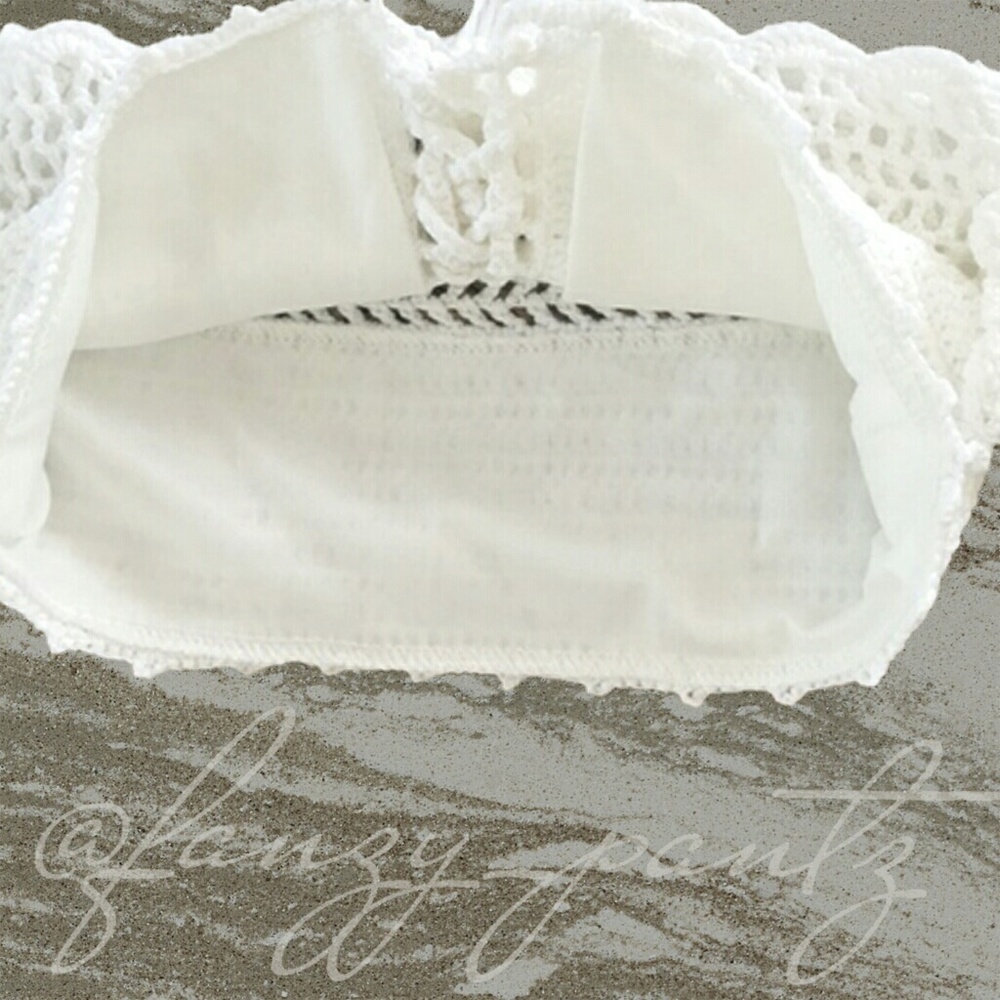 Crochet bikini swimsuit white 2 piece - Picture 7 of 7